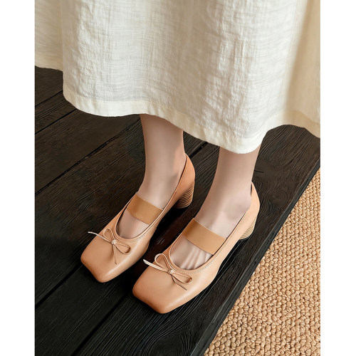 七月间玛丽珍单鞋女2026新方头粗跟蝴蝶结百搭芭蕾舞鞋复古高跟鞋