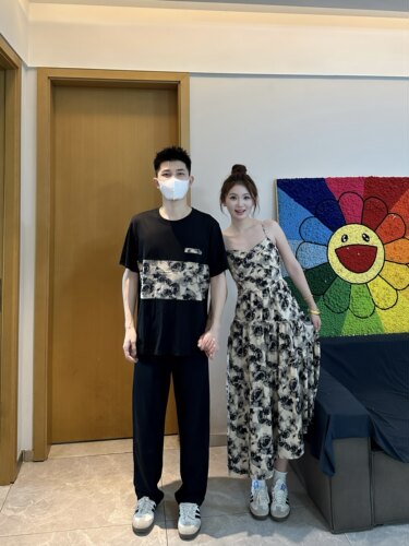 3KU夫妇夏季一衣一裙情侣装圆领短袖T恤女士碎花吊带连衣裙长裙