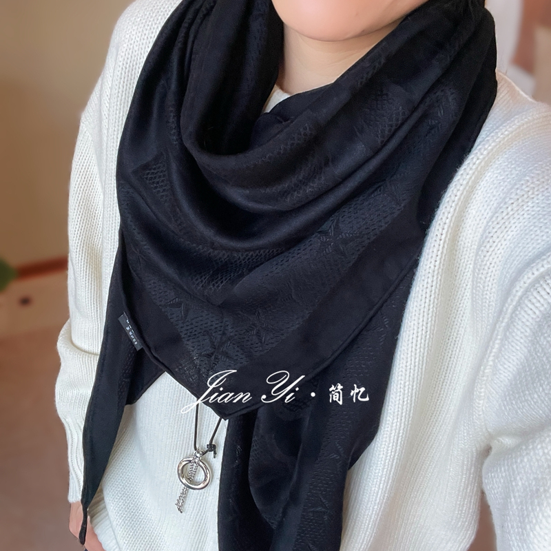 【几何花砖】经典百搭桑蚕丝真丝羊毛大三角巾色织提花披肩围巾女