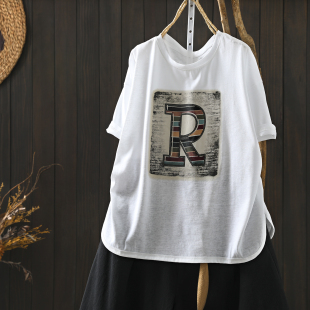 显瘦潮流t恤衫 字母印花时髦大码 女士漂亮2026夏新款 白色上衣短袖