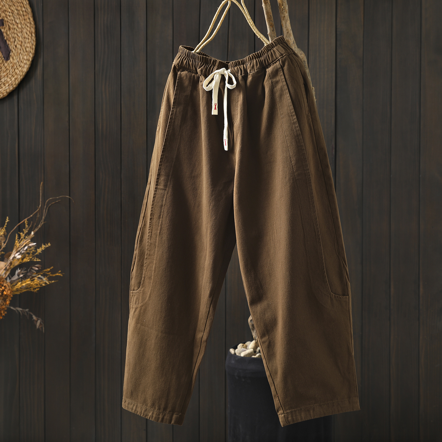 裤子2026新款今年流行爆款女士春季小个子超火咖色宽松显瘦休闲裤