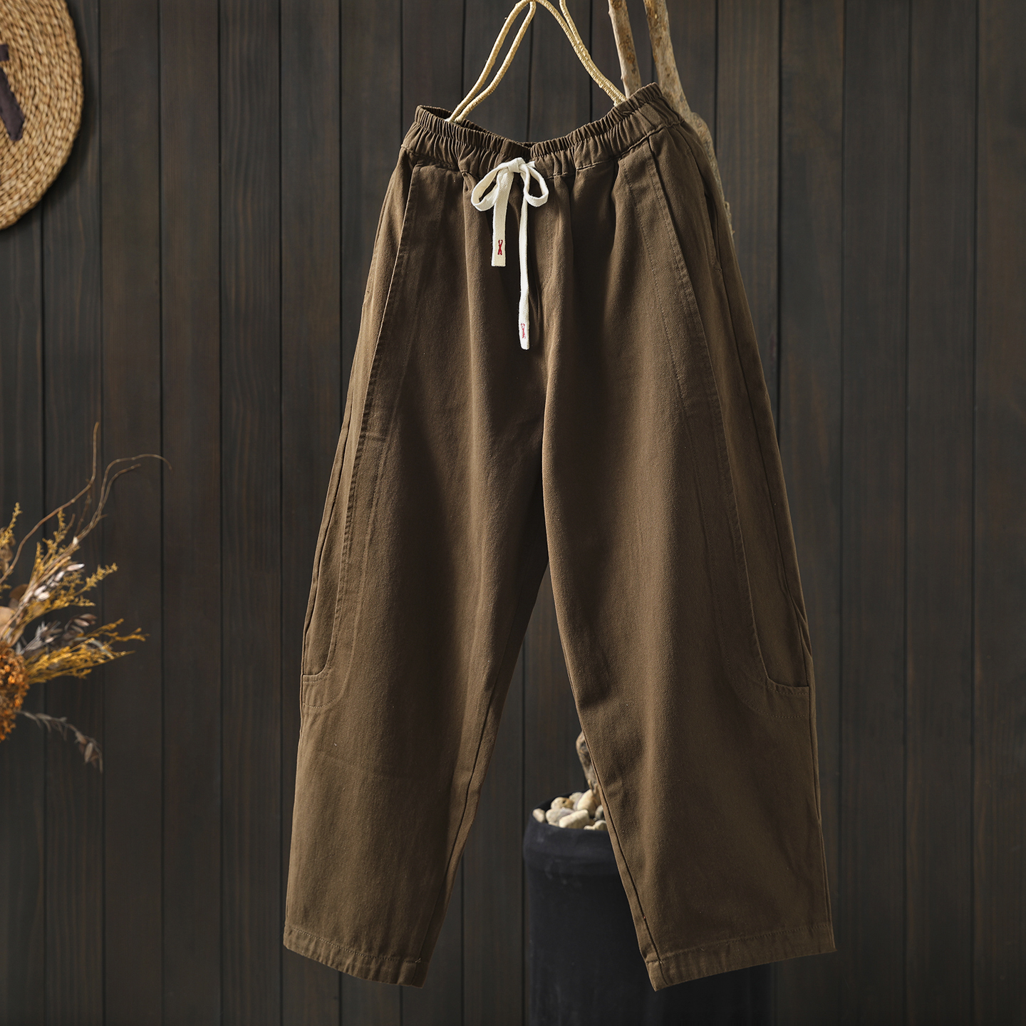 裤子2026新款今年流行爆款女士春季小个子超火咖色宽松显瘦休闲裤