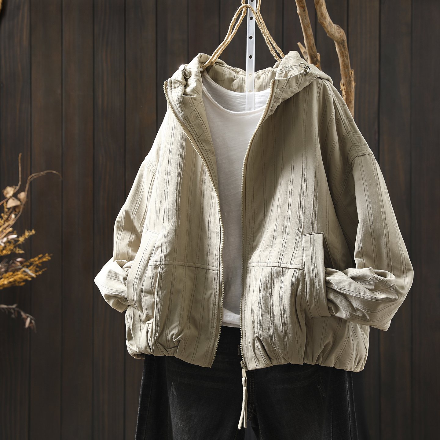 连帽条纹外套女2025新款秋季薄款百搭宽松纯色设计感简约短款上衣