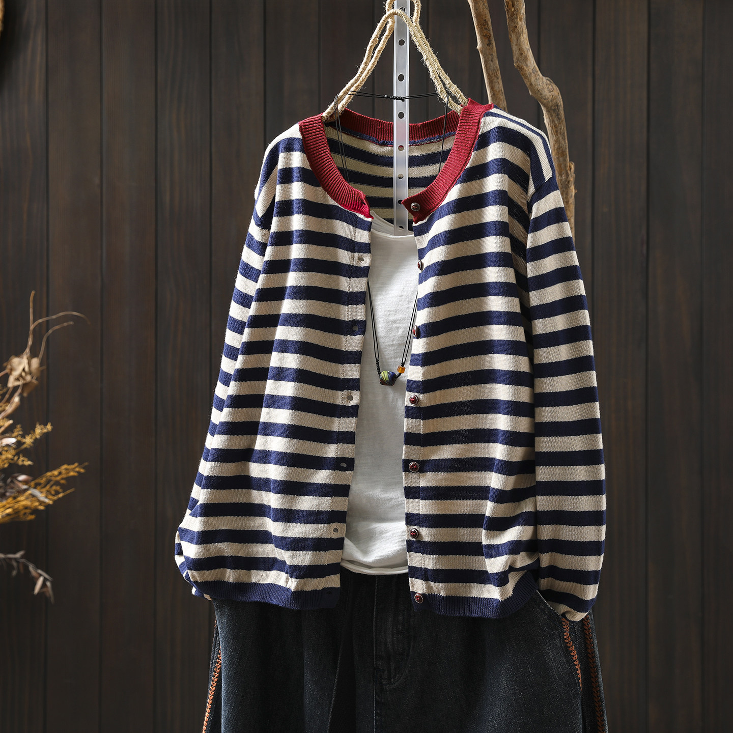 棉线条纹针织开衫女2025新款早秋装文艺休闲高级感配裙子外搭开衫,女装/女士精品,毛针织衫,淘宝优惠券,粉丝福利购,淘宝优惠卷