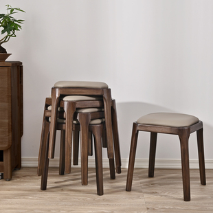 现代简约家用客厅实木小方凳化妆软包饭店轻奢设计可叠放美甲凳子