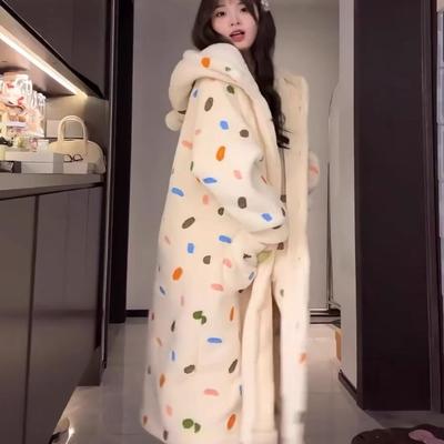 珊瑚绒毛绒连帽睡袍加厚保暖