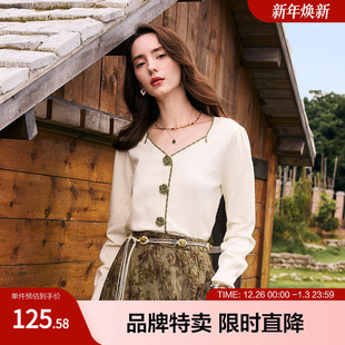 饰撞色边宽松套头衫 betu百图法式 立体花朵装 新款 上衣 针织衫