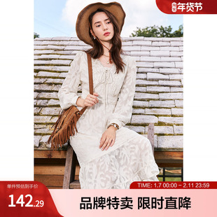 betu百图立体提花连衣裙新款蕾丝拼接收腰显瘦小白裙仙女裙