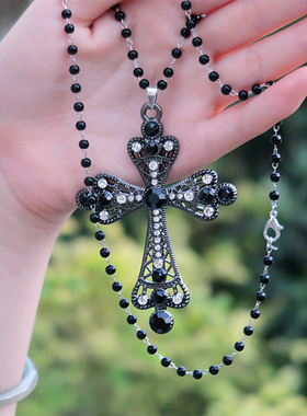 长款复古镶钻十字架项链