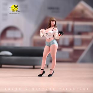 现货1/24/18手拿贝雷帽相机女孩 精涂五官场景模型手工涂装小人偶