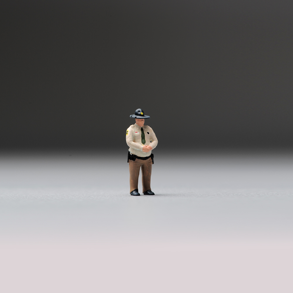现货ANT 1/64 男警察胖警长 手工微缩模型沙盘手办树脂小人偶微拍