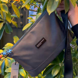 男士科技布大容量斜挎包男牛津布通勤包帆布包中年爸爸男人单肩包