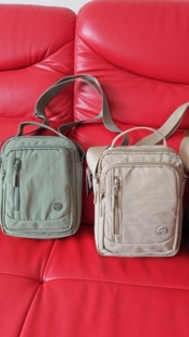 大容量外出斜挎单肩手提三用手提手拎时尚男士包百搭爸爸妈妈布包