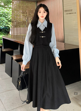 巨好看灯芯绒红色连衣裙2025秋冬大码女装学院风假两件套装长裙子