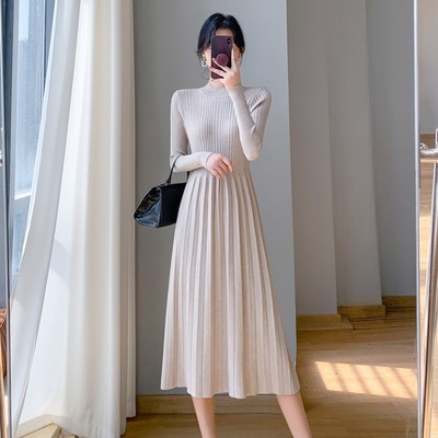 半高领百褶针织连衣裙女秋