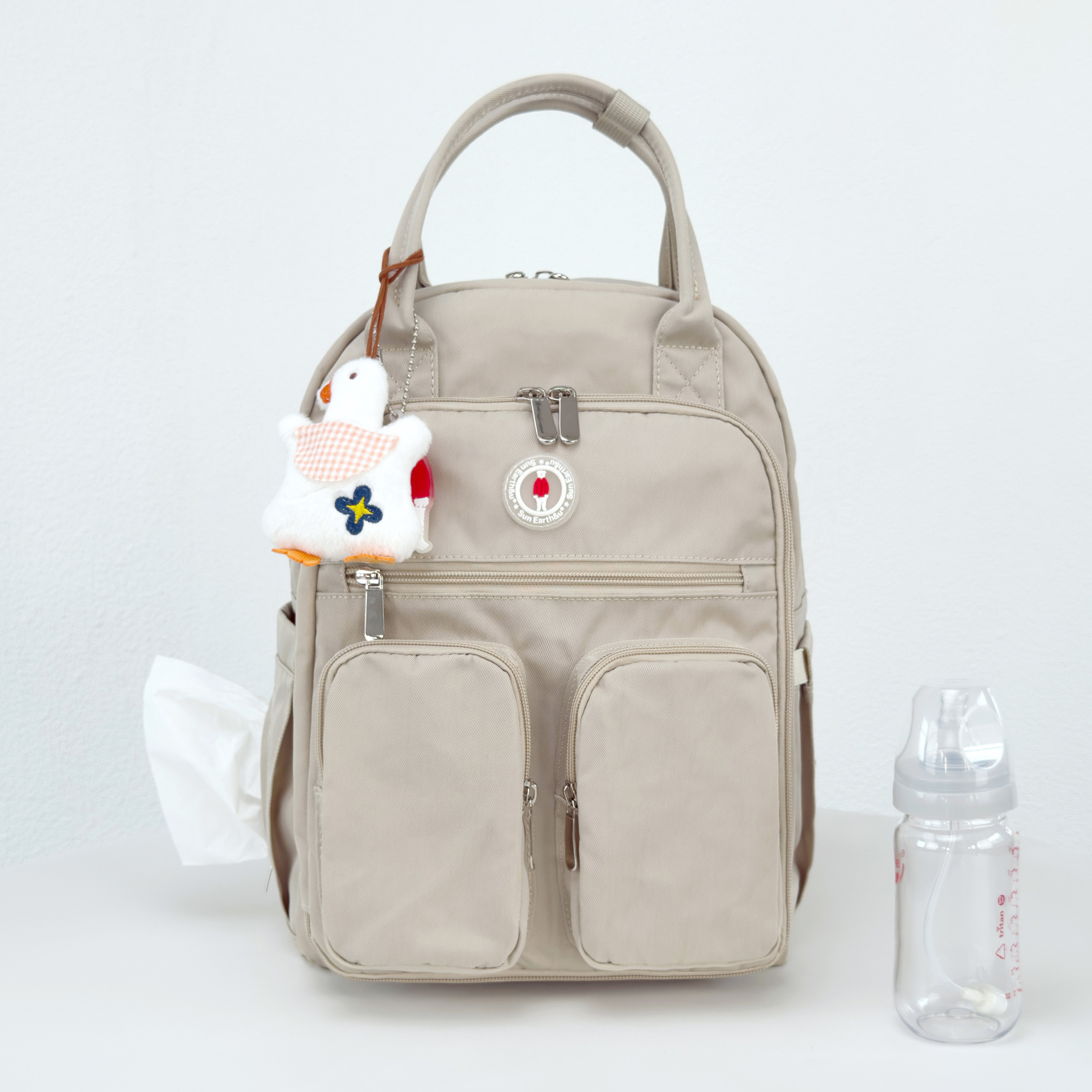 妈咪包包双肩日本母婴妈妈背包高颜值自重轻防水大容量带娃出门