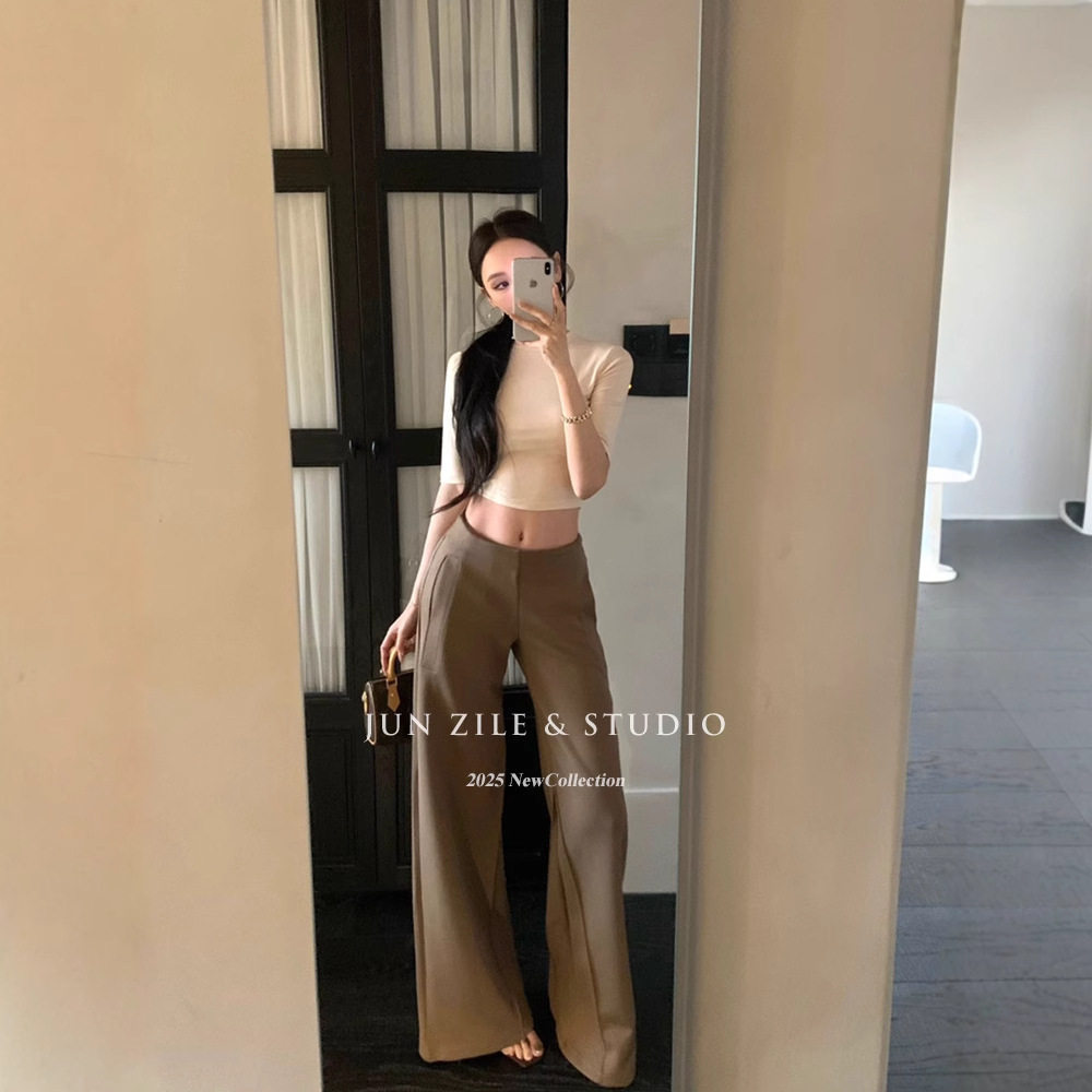 依之萌-2025新款套装女装感显瘦短款半袖T恤上衣解构阔腿西装裤阔