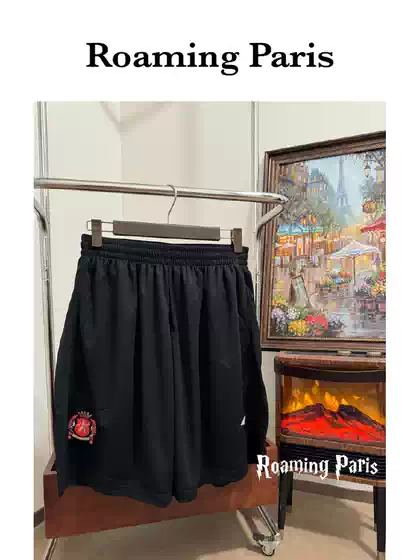 Paris Style | 24Ss Manchester United Co-Branded Soccer Series 3B Behringer Embroidered Shorts, Unisex