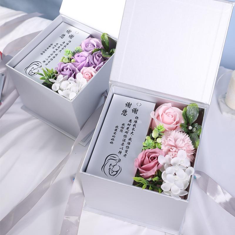 厂家生日礼物伴手礼母亲节玫瑰花礼盒永生香皂花仿真手工花