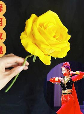 送你一朵小红花新疆舞蹈戒指手花头饰横着嘴叼大红绒布玫瑰花道具