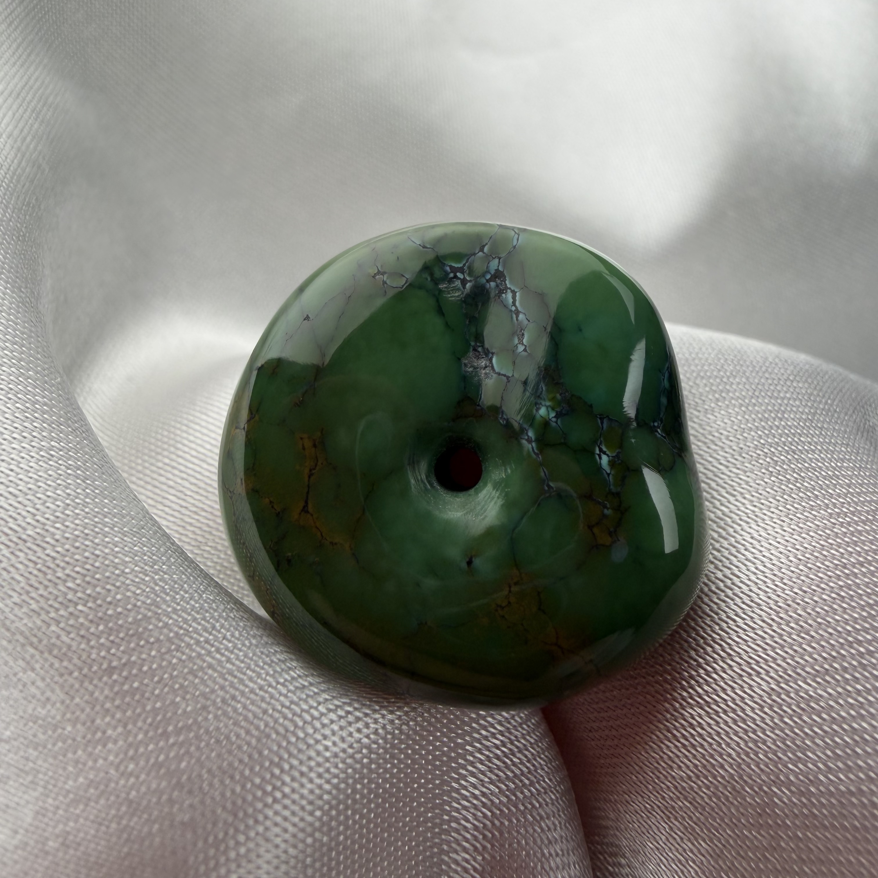 绿松石俏色藏扣20.5mm厚9.2湖北原矿瓷釉级水草纹老油绿随形吊坠