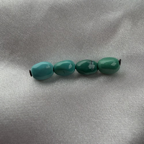 绿松石随形5mm左右湖北原矿瓷釉级无水无油玉化料糖豆配饰
