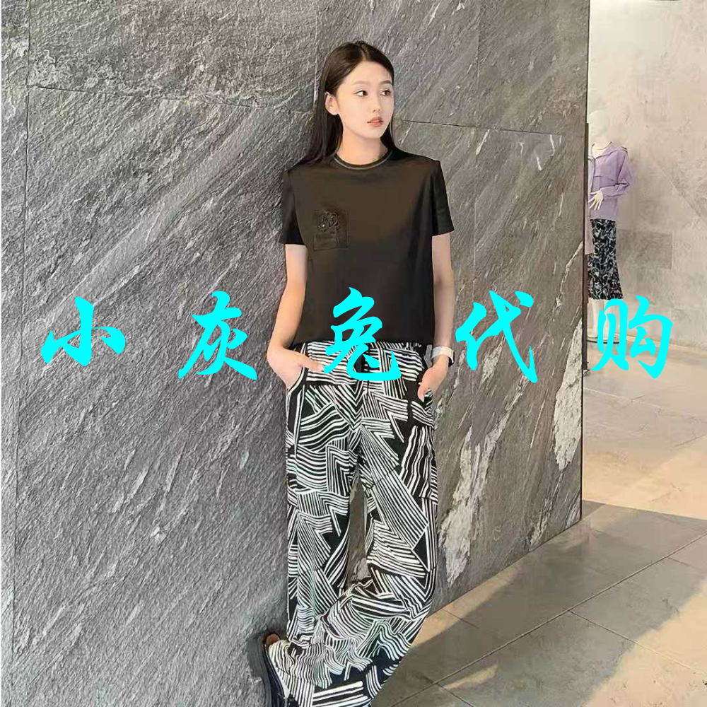 小灰兔代购2026夏新款黑色圆领短袖口袋T恤1300343-2119311-001
