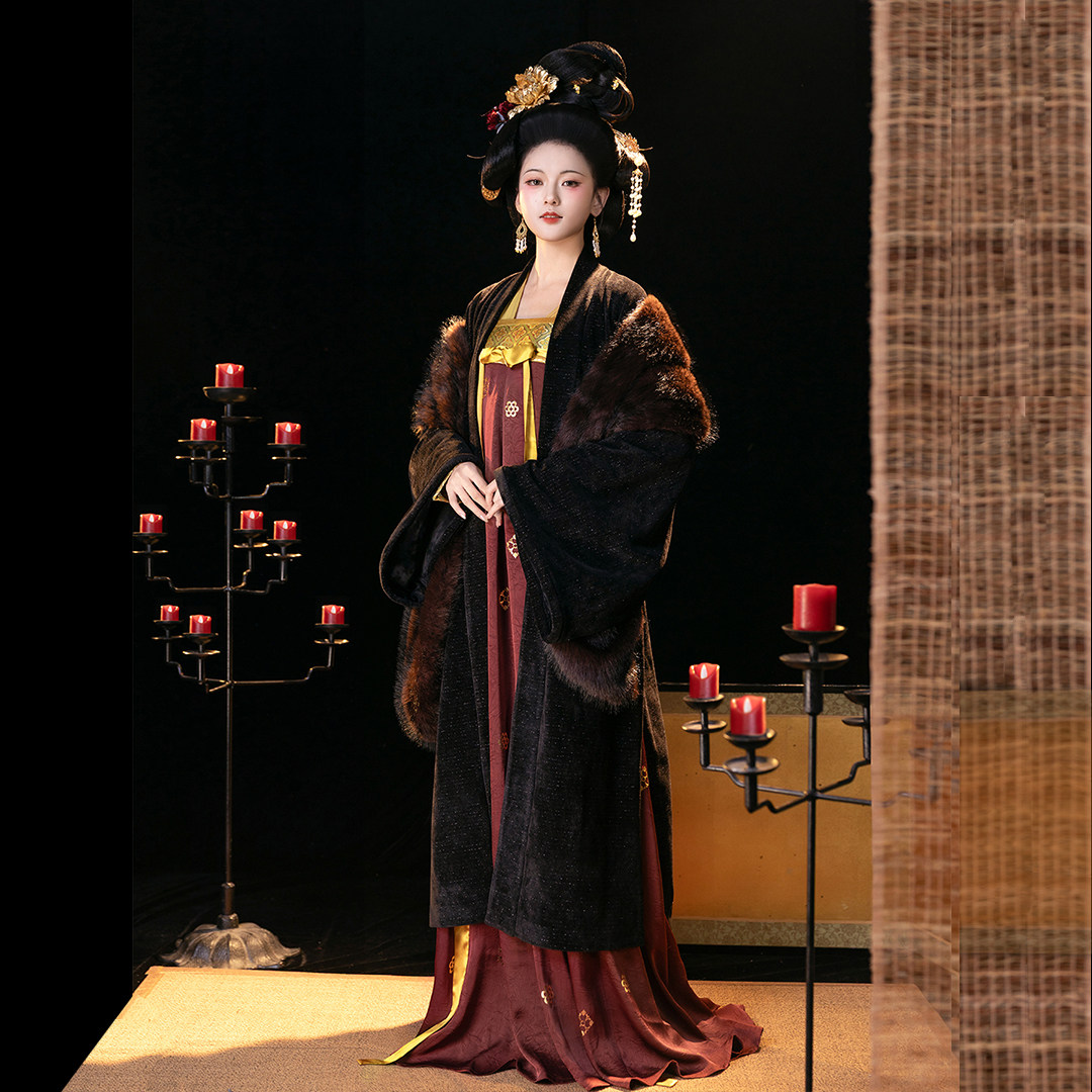 春璃原创【千重锦】唐制复原烫金齐胸破裙新款窄袖对襟衫冬季汉服,女装/女士精品,汉服套装,淘宝优惠券,粉丝福利购,淘宝优惠卷