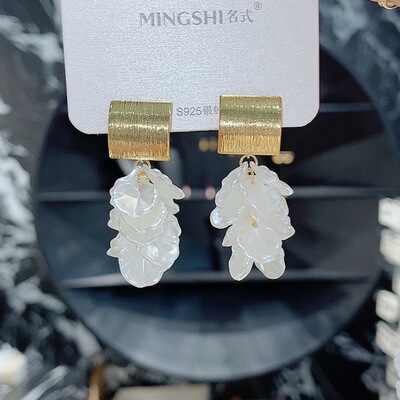 新款高版贝壳珠花耳环925银针