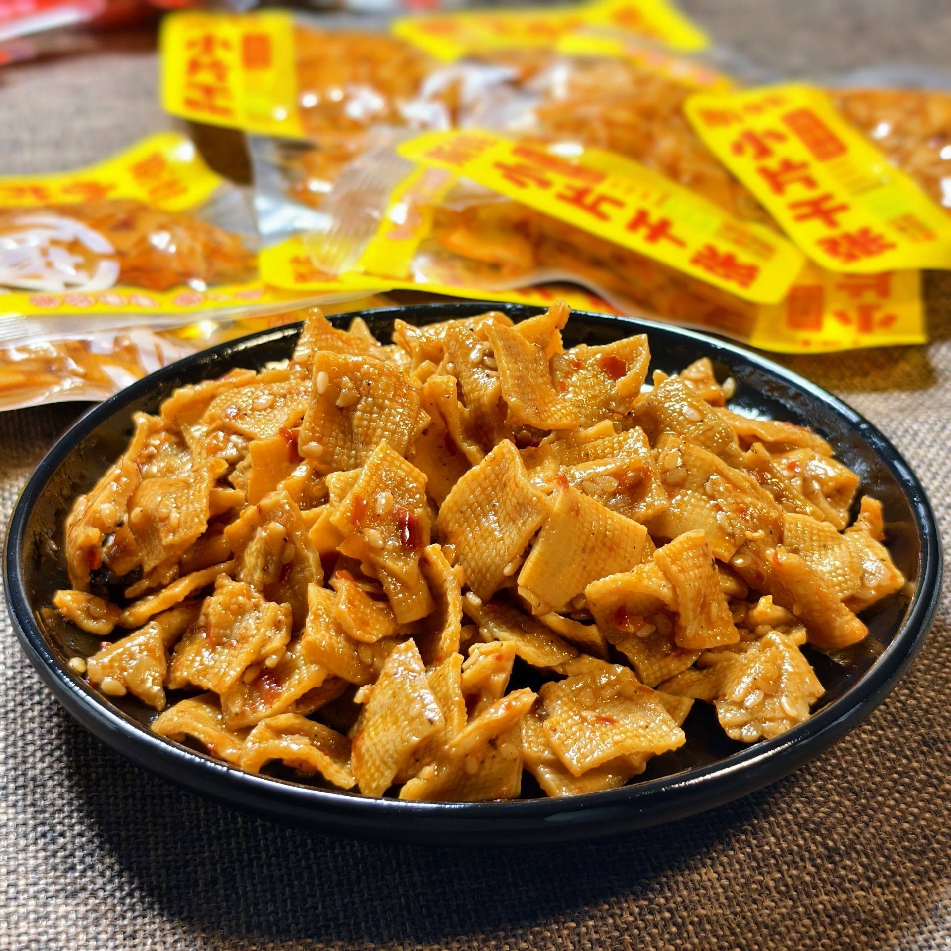 斯娃小片千张500g平江酱干小包卤制香菇零食香干豆腐干香辣条小吃