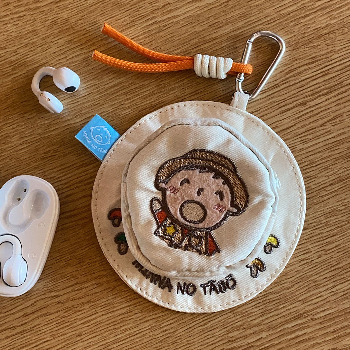 日系卡通大口仔刺绣渔夫帽造型可爱耳机零钱钥匙包可挂包包小挂件,箱包皮具/热销女包/男包,钥匙包,淘宝优惠券,粉丝福利购,淘宝优惠卷