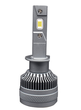LED超高亮H1 H11 H3 H7 H4 9005 9004汽车前照远近光大灯泡