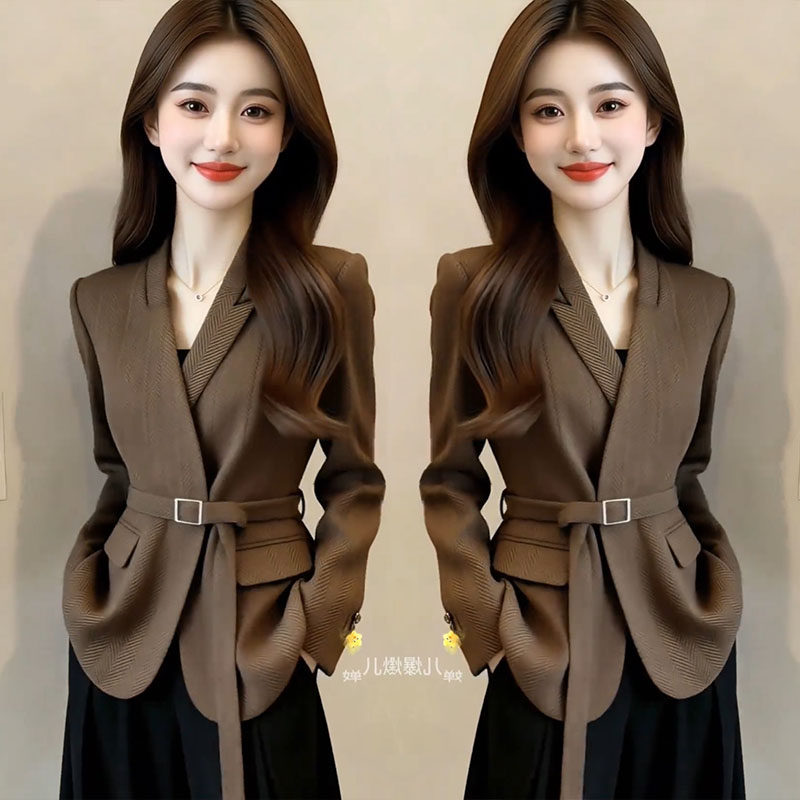 2026春季新款高级感气质职业西服外套女法式复古收腰显瘦百搭西装