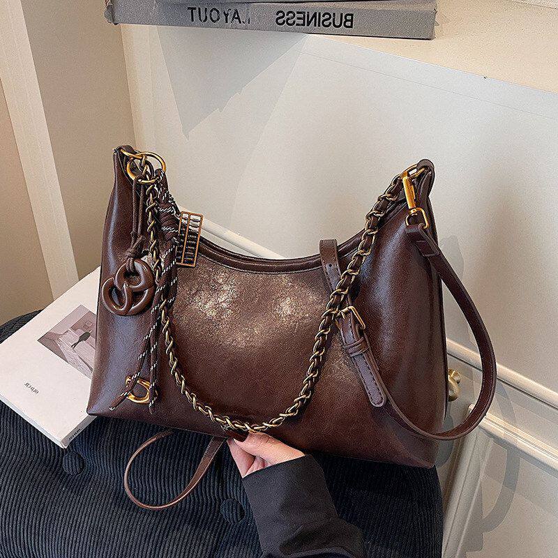 新款高级2026女斜挎包通勤包单肩小包包百搭质感时尚复古简约腋下