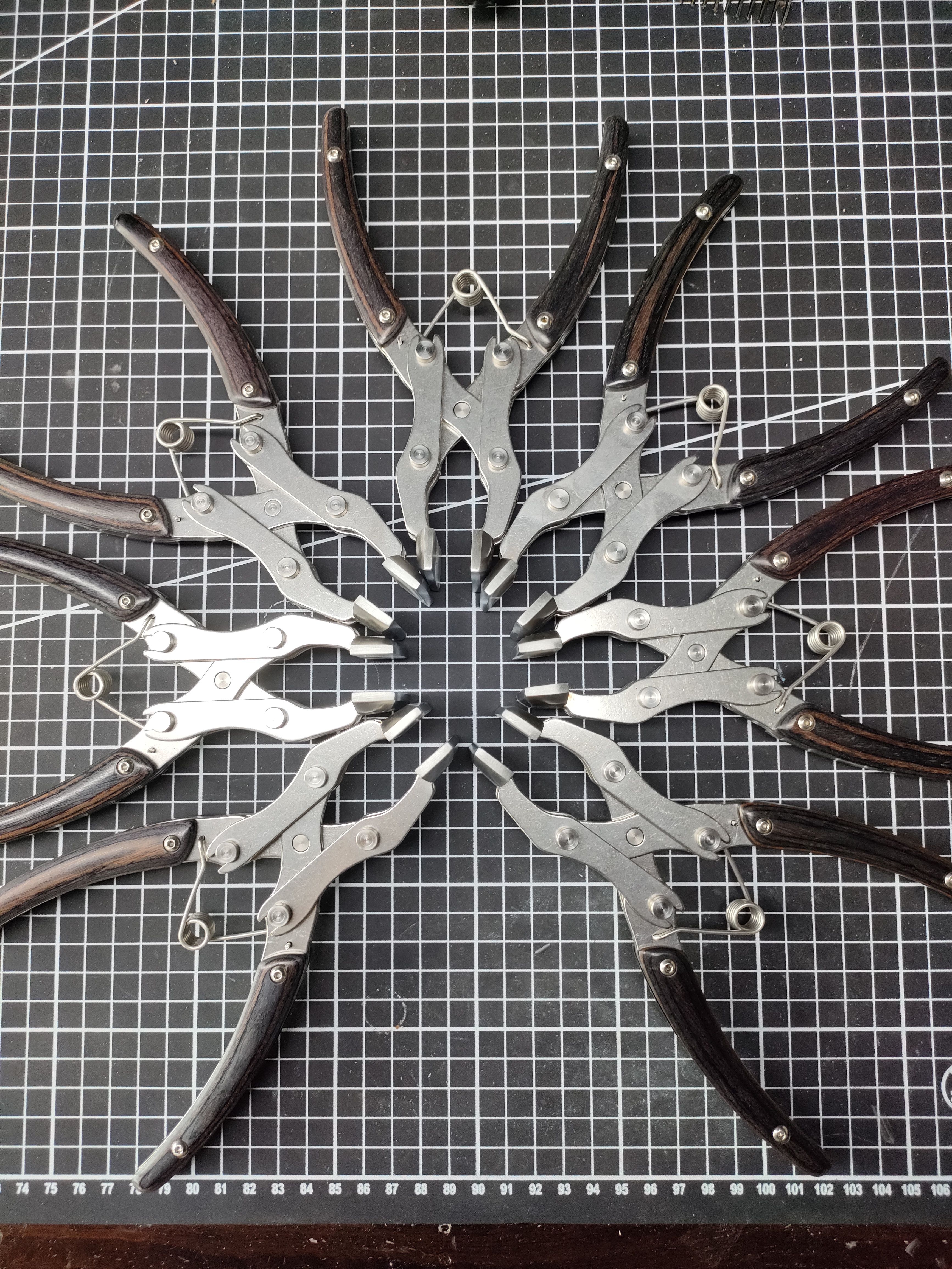 木柄款握感舒适皮具钳平行钳平口钳clamp