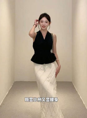 实价现货法式优雅气质黑色V领上衣搭配条纹鱼尾半身裙套装女新款