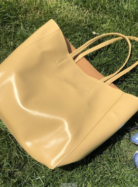 特！实在好价！拿坡里淡奶油黄 大容量托特包 你绿独立自制托特包