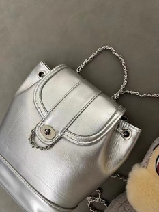 韩国小众百搭链条双肩包小香风水桶包2023新款高级感油蜡皮女包潮