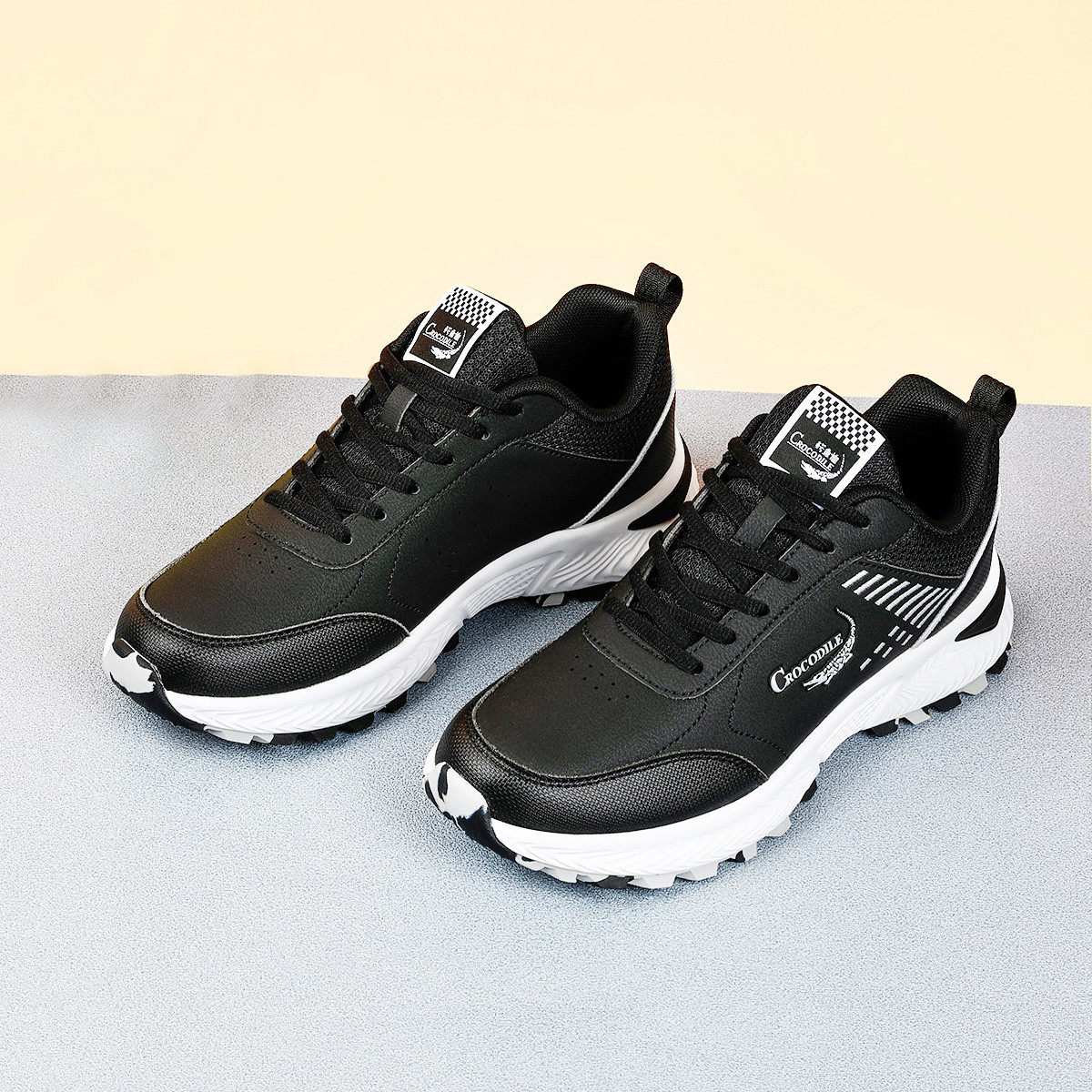 鳄鱼恤男鞋防泼水革面踏浪者2.0 透气男鞋舒适户外旅游休闲鞋男,流行男鞋,时尚休闲鞋,淘宝优惠券,粉丝福利购,淘宝优惠卷