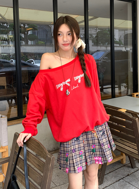 LK STORE LKOD斜肩露肩刺绣蝴蝶结卫衣女潮牌字母长袖红色打底