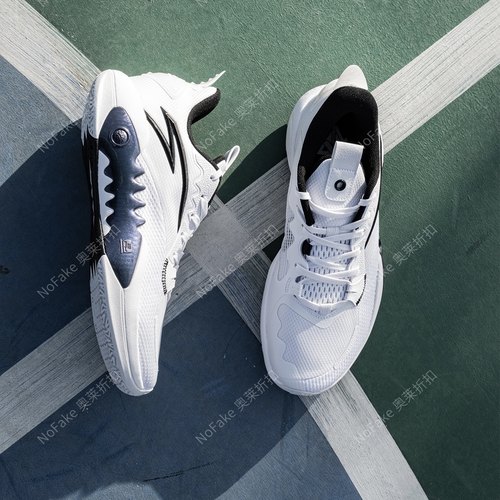 安踏欧文系列耐磨抗扭男子篮球鞋