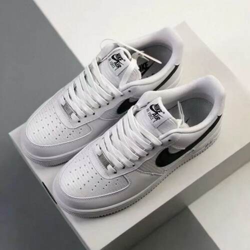 Nike Air Force 1 耐克正品空军一号时尚潮流百搭板鞋IR0952-100