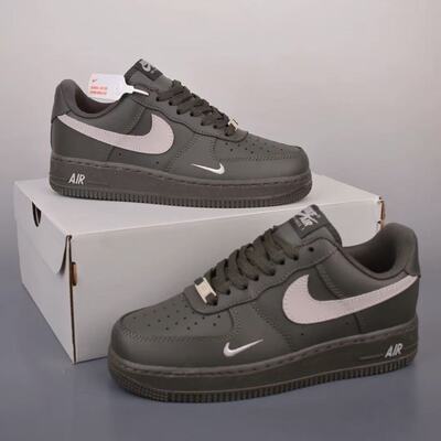 Nike AirForce1耐克正品空军舒适百搭低帮休闲板鞋IV5732-001