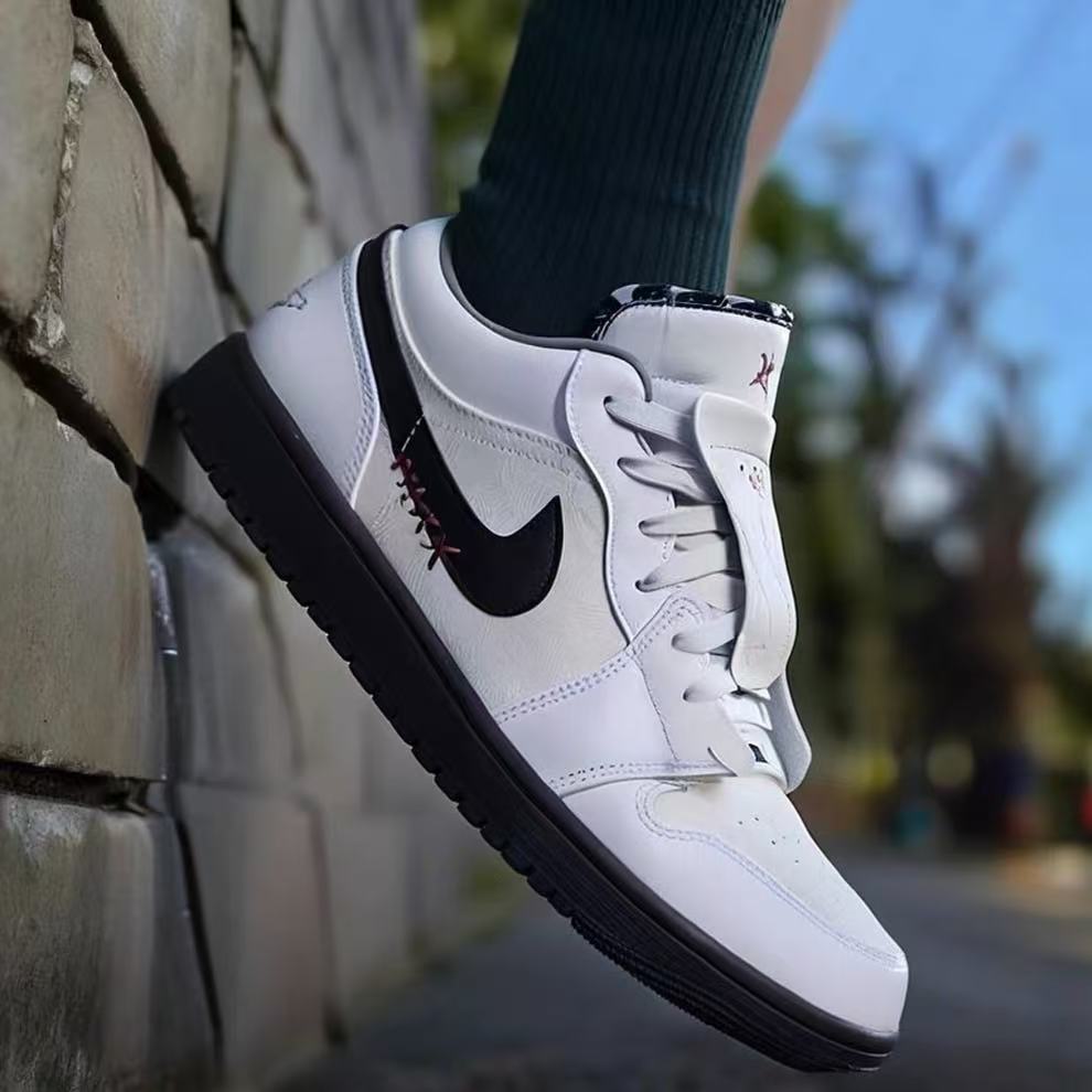 Nike耐克Air Jordan 1 low低帮篮球休闲鞋板鞋AJ1 IW2020-110