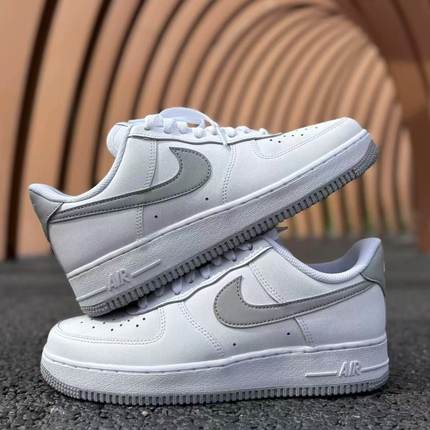 Nike Air Force 1耐克空军一号男女复古潮流板鞋透气低帮休闲鞋