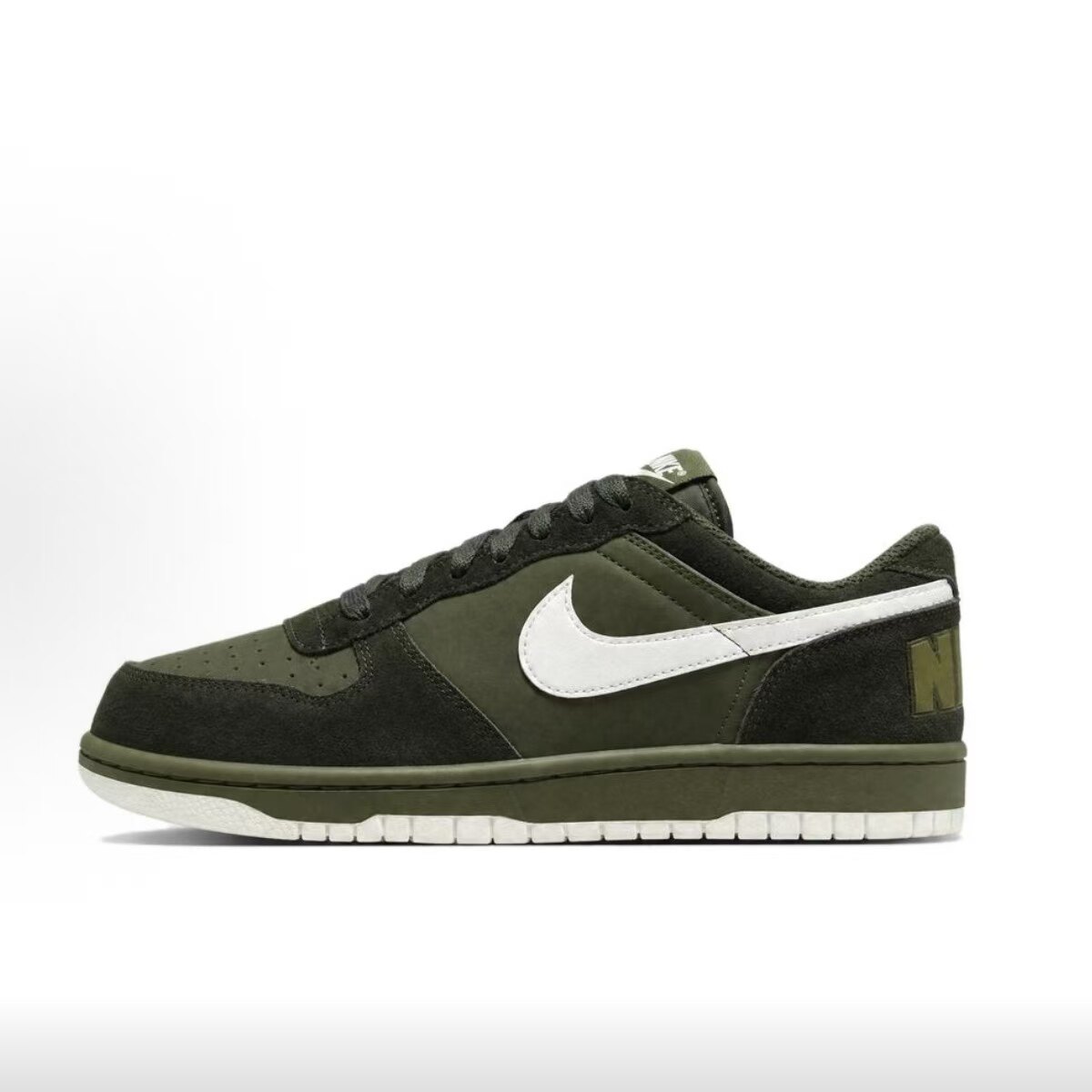 现货正品耐克Nike Big Low Lux休闲复古低帮运动板鞋IO4224-300