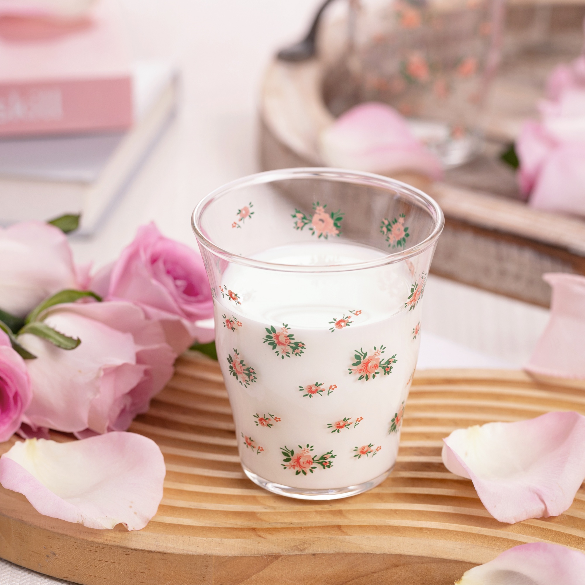 高硼硅玻璃咖啡杯复古法式玫瑰花茶杯女士喝水杯子好看的玻璃杯