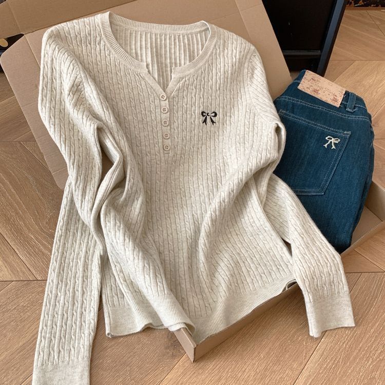 大码女装高级半开领麻花毛衣打底衫女秋冬蝴蝶结刺绣针织衫上衣
