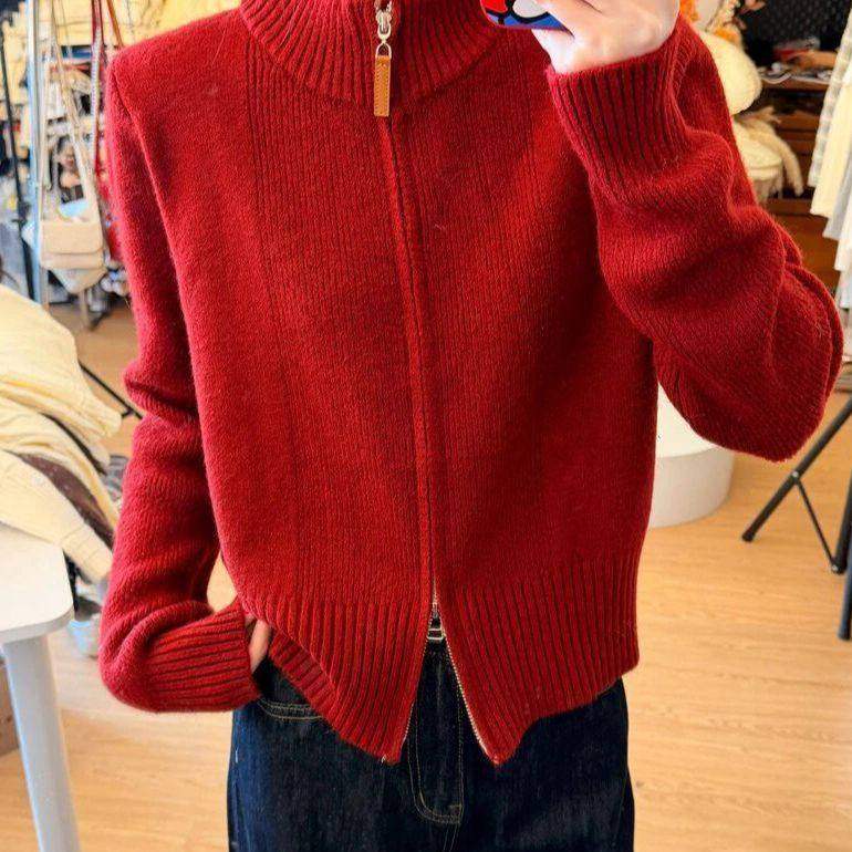 新年红拉链半高领外套女2026新款秋冬慵懒风短款宽松软糯针织上衣,女装/女士精品,毛针织衫,淘宝优惠券,粉丝福利购,淘宝优惠卷