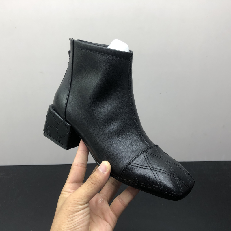 工厂清仓2020秋款真皮女鞋短筒女靴中粗跟加绒里方头牛皮女短靴